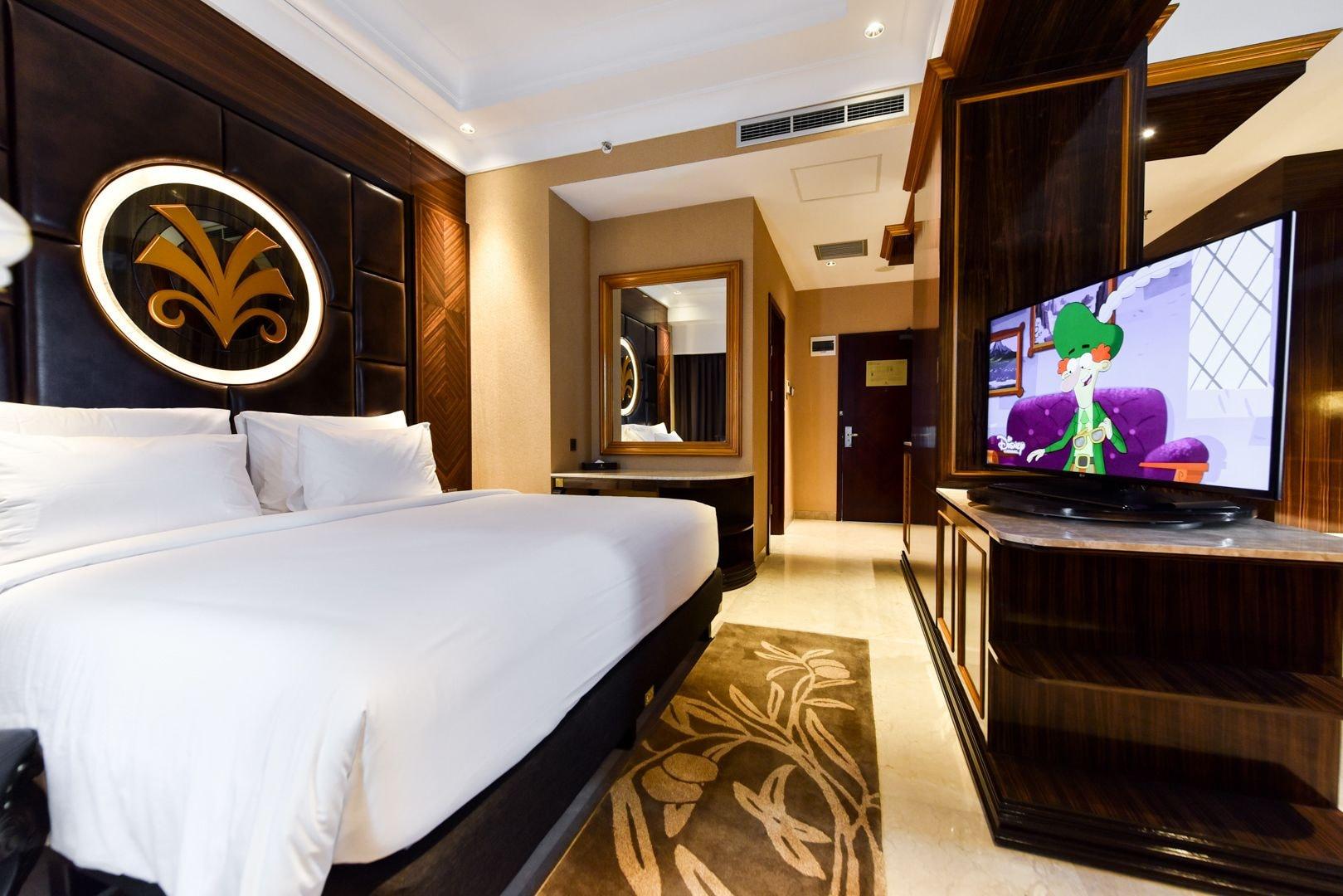 Myko Hotel & Convention Center Makassar Buitenkant foto