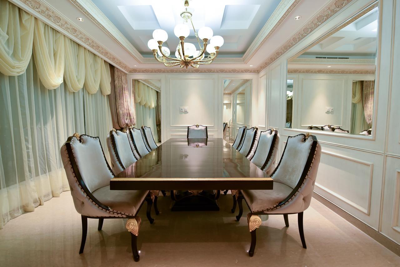 Myko Hotel & Convention Center Makassar Buitenkant foto