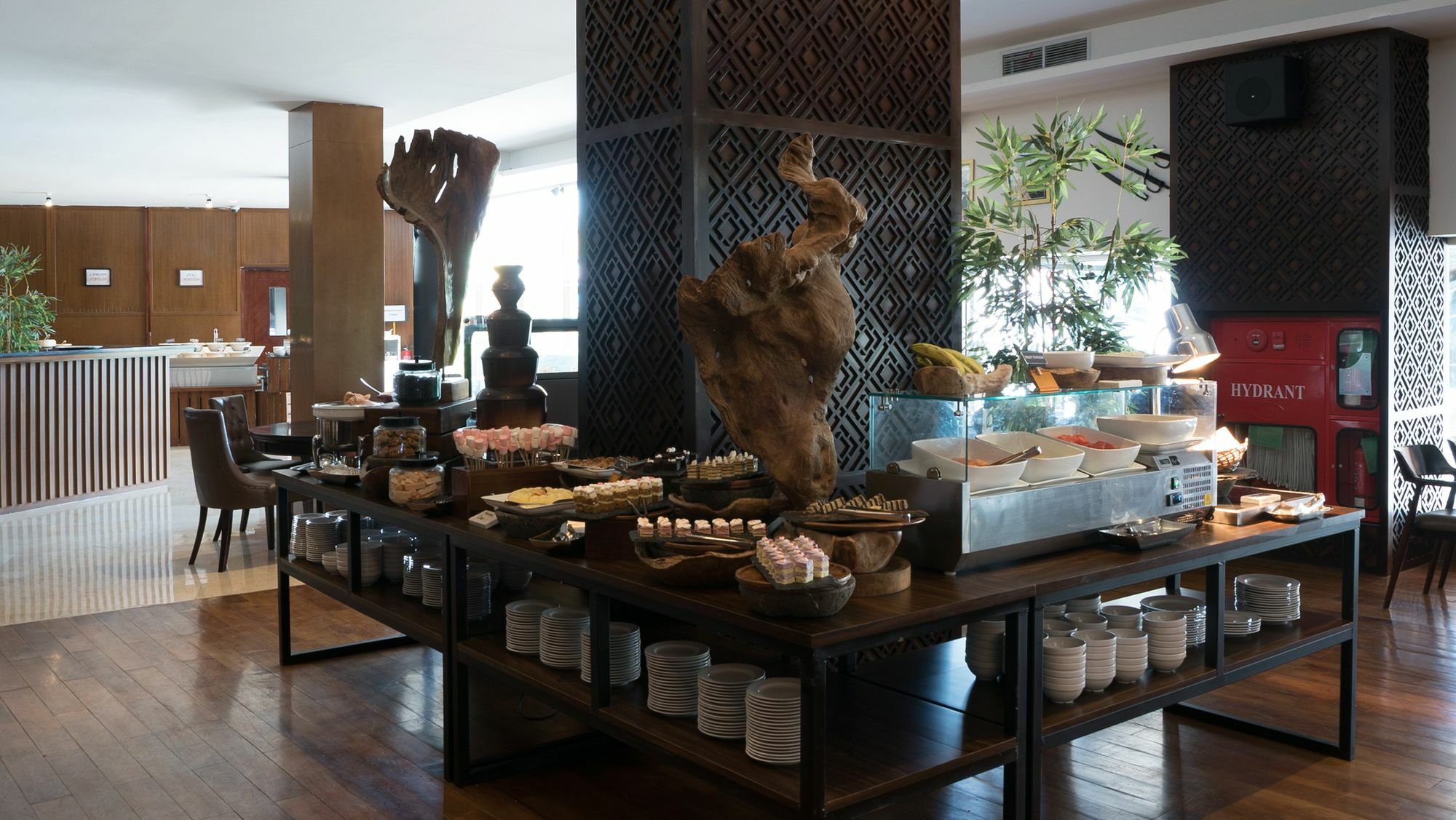 Myko Hotel & Convention Center Makassar Buitenkant foto